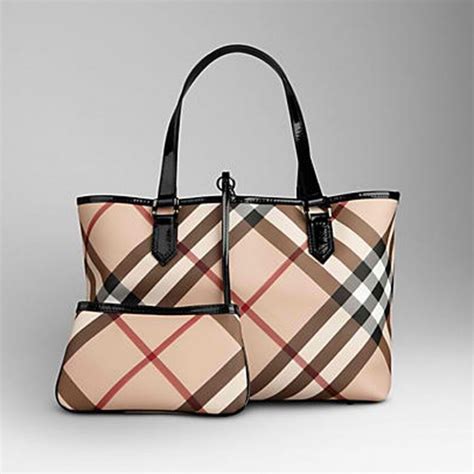 prezzi borse burberry outlet